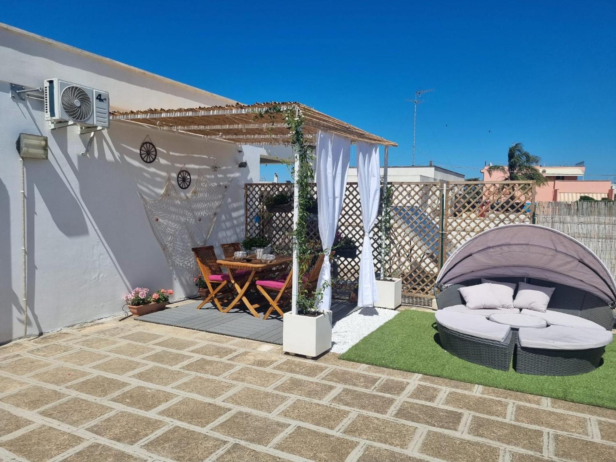 Villa La Terrazza Di Zoe - Castromediano à Cavallino di Lecce Extérieur photo
